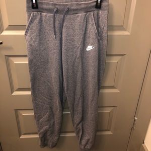 Light gray Nike sweatpants